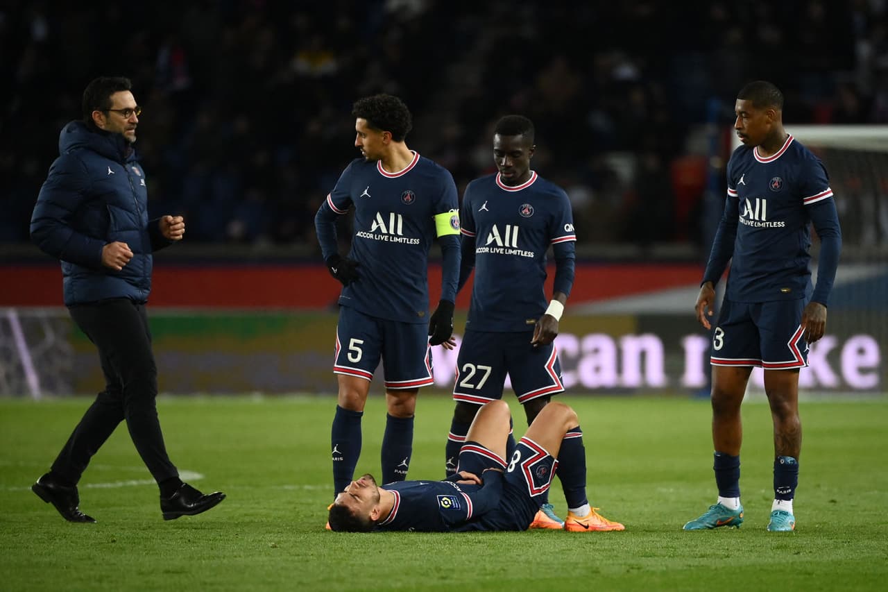 El PSG goleó al Lorient gracias a los dobletes de Neymar y Mbappé, así como otro tanto de Messi.