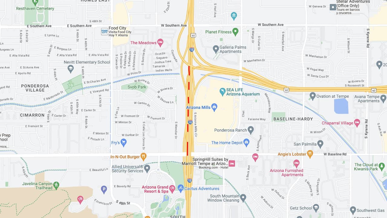 <b>Interestatal 10 este</b>
<br>La Interestatal 10 en dirección este se reducirá a dos carriles entre la US 60 (Superstition Freeway) y Baseline Road desde las 10 p.m. del viernes y hasta las 4 a. m. del lunes.
<br>
<br>Para conocer las condiciones de las carreteras en tiempo real puede visitar la página del
<a href="https://www.az511.gov/" target="_blank">Departamento de Transporte de Arizona</a>, o llamar al 511.