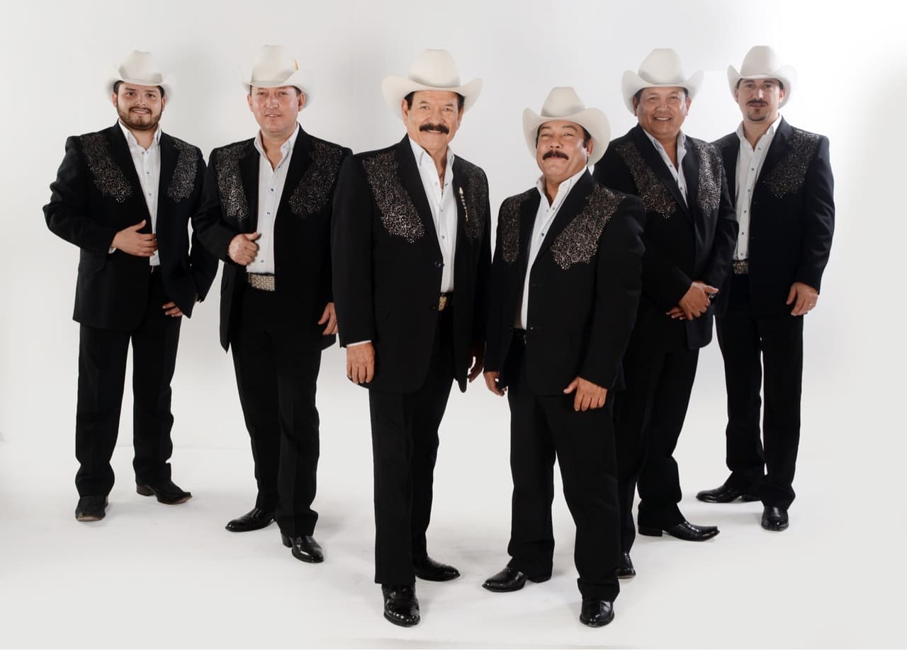 Don Chayo, confesó que retirarse de la actividad que más ama, sería muy aburrido: “Yo nací y me crie con la música norteña y alejarme de ella no está en mi mente. Me desesperaría estar de “oquis”.