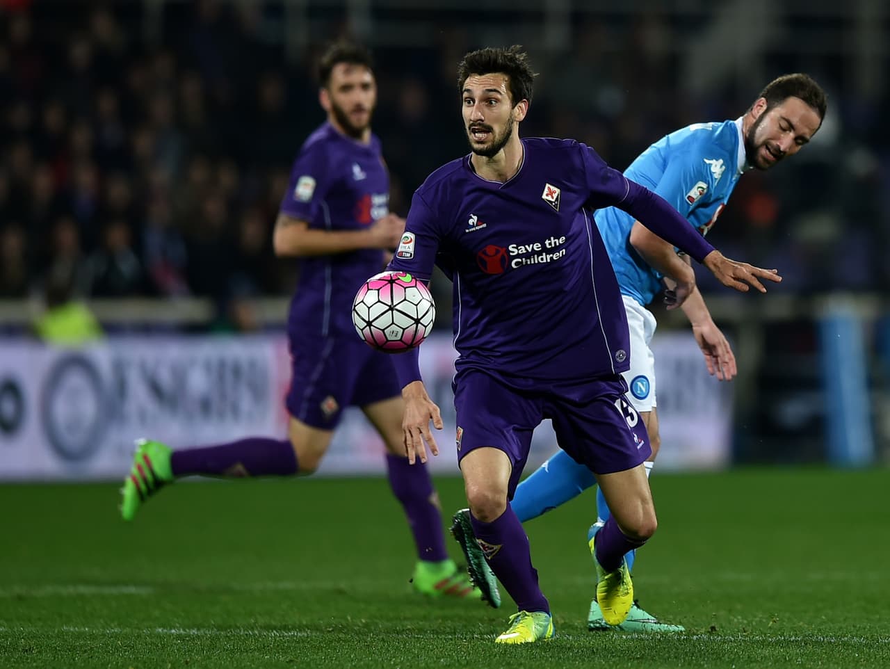 Astori dejó su huella en el fútbol mundial como un defensor de garra.