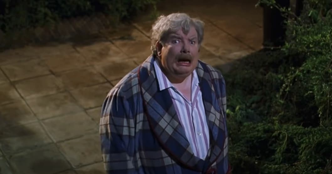 <b>Richard Griffiths</b>
<br>El tío Vernon fue uno de los personajes que peor trataron a Harry Potter en las películas, ya que en varias ocasiones intentó impedir que su sobrino asistiera a Hogwarts y aprendiera magia.
<br>