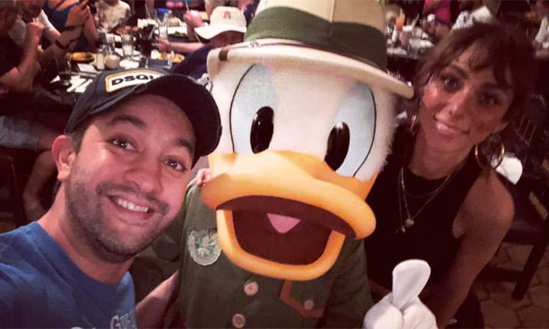 Fue a finales de marzo de 2018 cuando el rumor sobre el noviazgo entre Chumel y Natalia comenzó a tomar fuerza y luego, cinco meses después, confirmaron públicamente su relación.