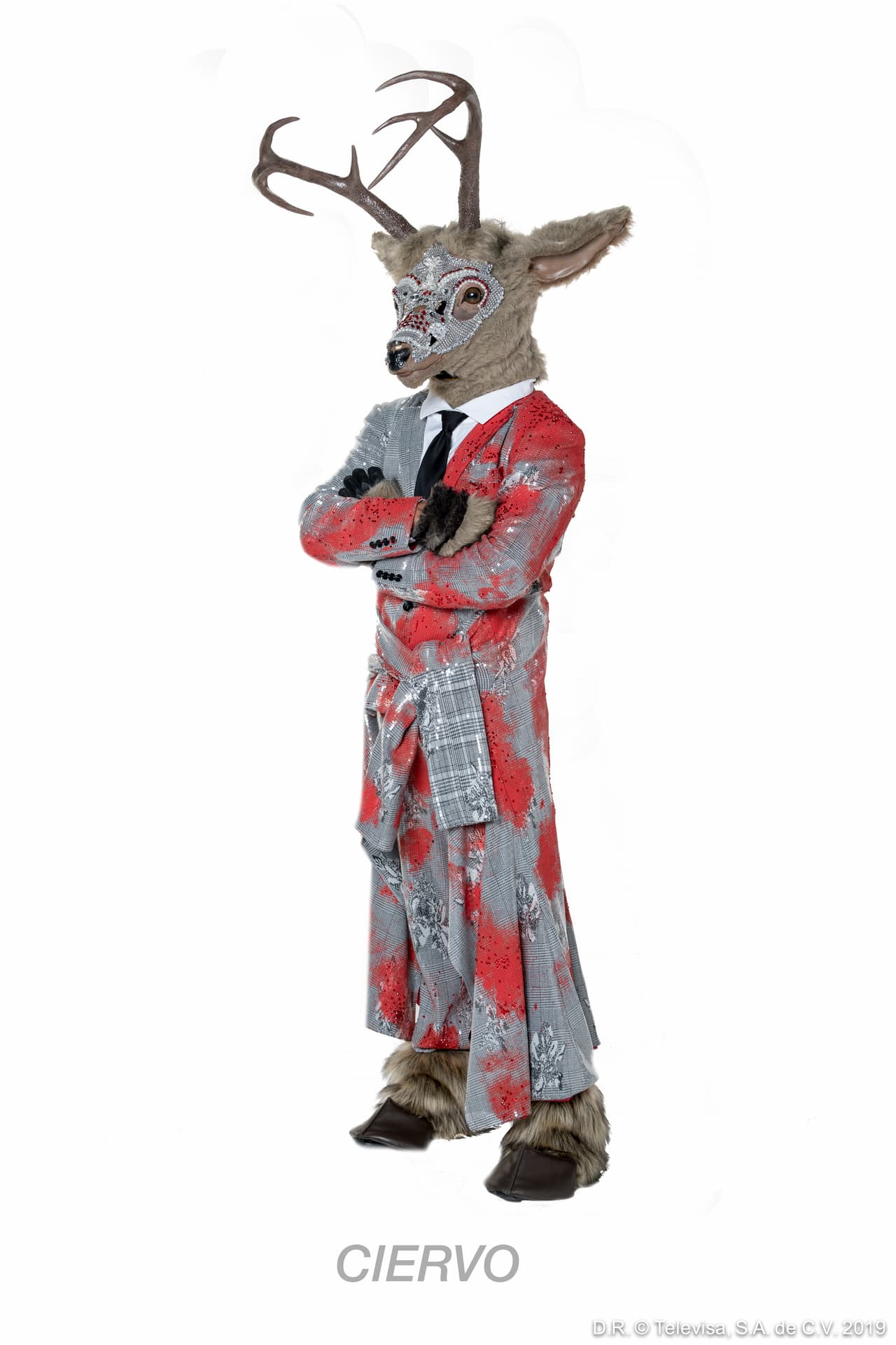 El primer show de ¿Quién es la Máscara? tuvimos a dos personajes eliminados. El primero de ellos fue Ciervo.