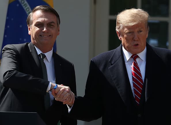 Trump amenaza a Brasil con aranceles del 50% si sigue el juicio contra Bolsonaro