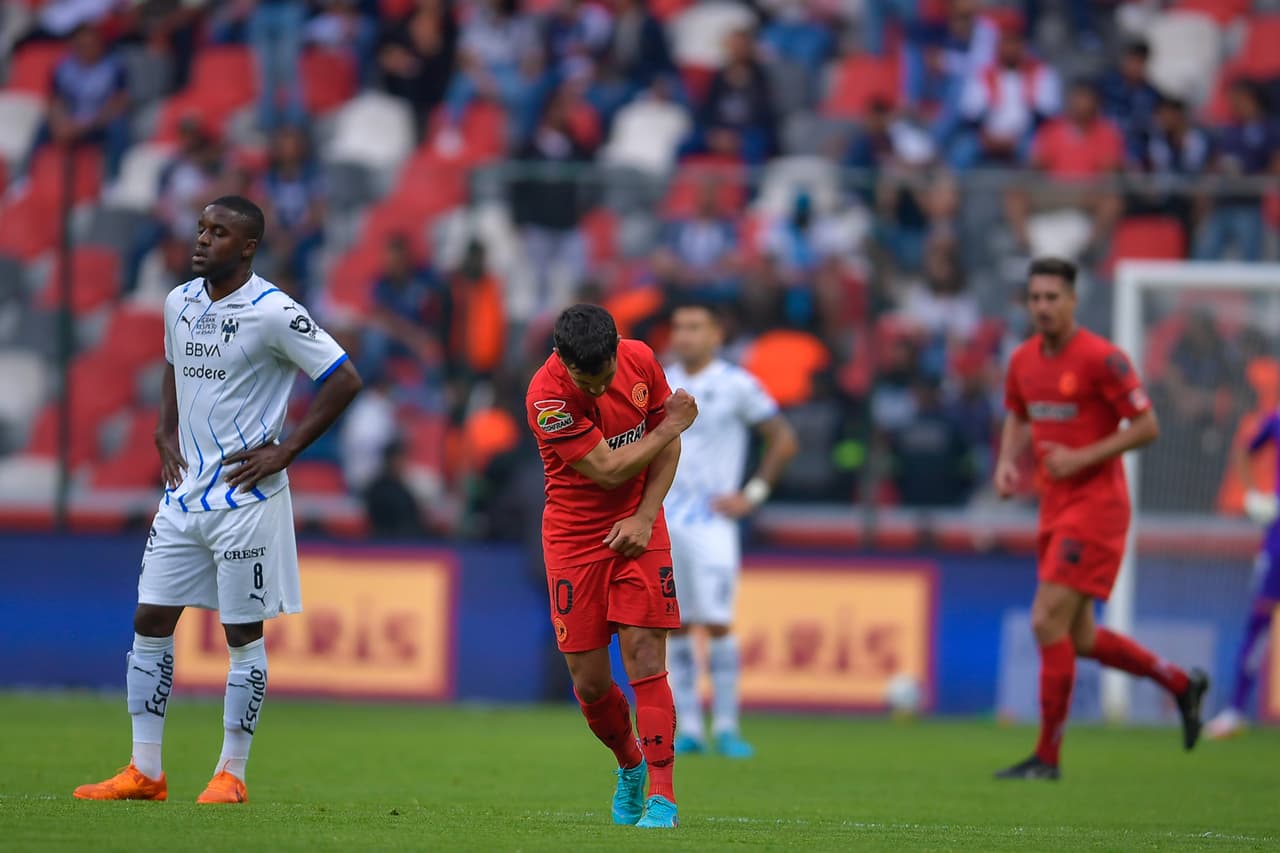 Toluca vino dos veces de atrás para rescatar el empate ante Rayados gracias a un doblete de Leo Fernández; Maxi Meza y Joel Campbell le habían dado la ventaja a los visitantes.