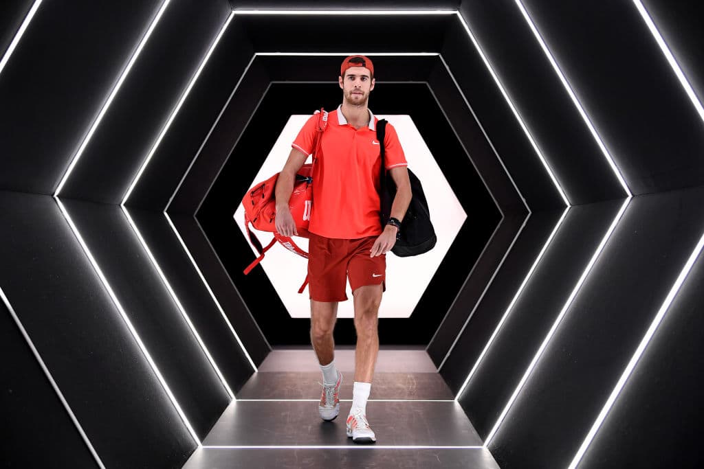 Karen Khachanov nació el 21 de mayo de 1996 en Moscú, capital de Rusia. Aunque es ruso de nacimiento su familia es de origen armenio.