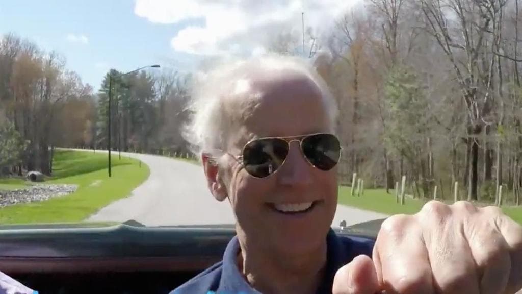El manejo ocurrió en un ambiente muy controlado en un espacio de entrenamiento para el Servicio Secreto, donde fue filmado para el programa Jay Leno’s Garage del canal de cable CNBC.