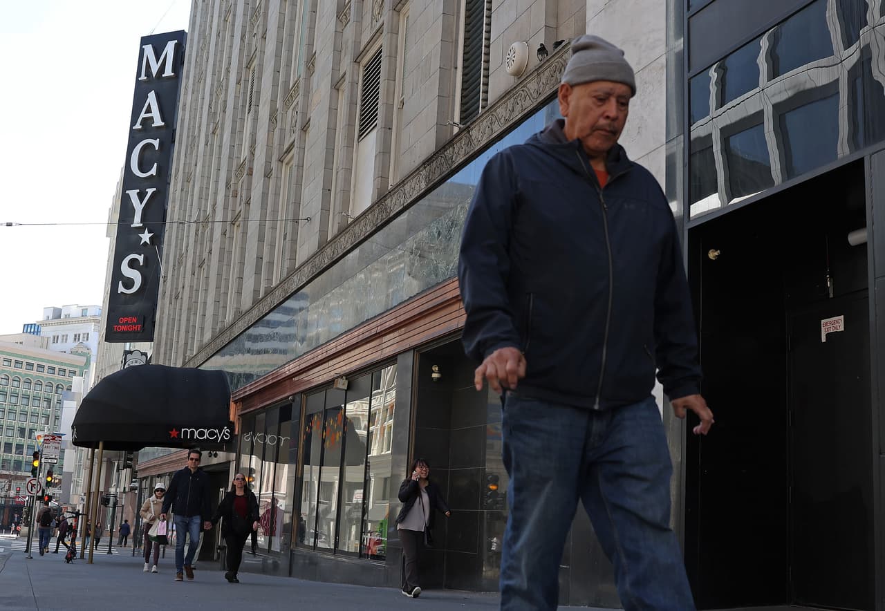 Macy's anuncia cierre masivo de tiendas e incluye la sucursal de San Francisco
