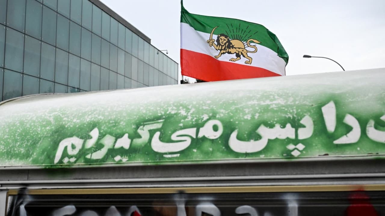 Tensión en Irán: comienzan juicios expresos y ejecuciones a manifestantes