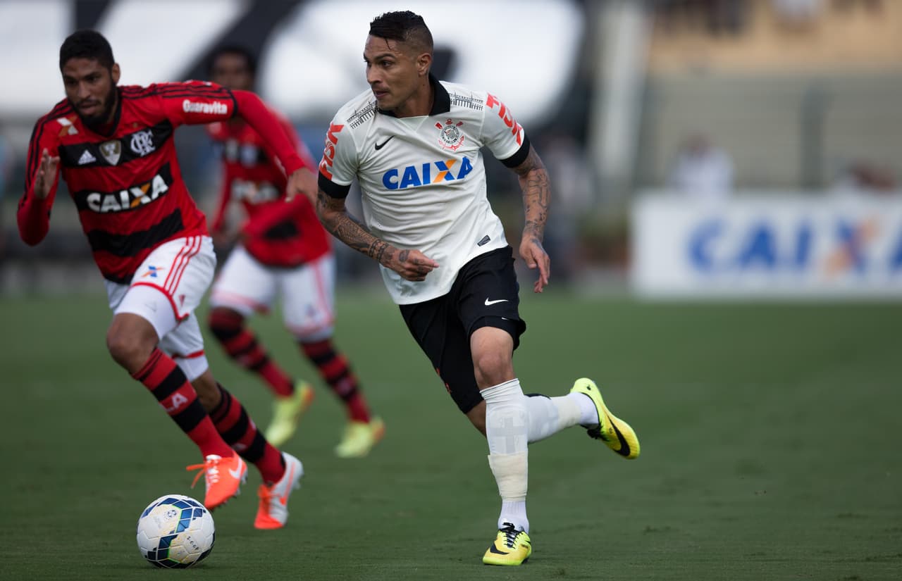 Flamengo anuncia el fichaje del peruano Paolo Guerrero