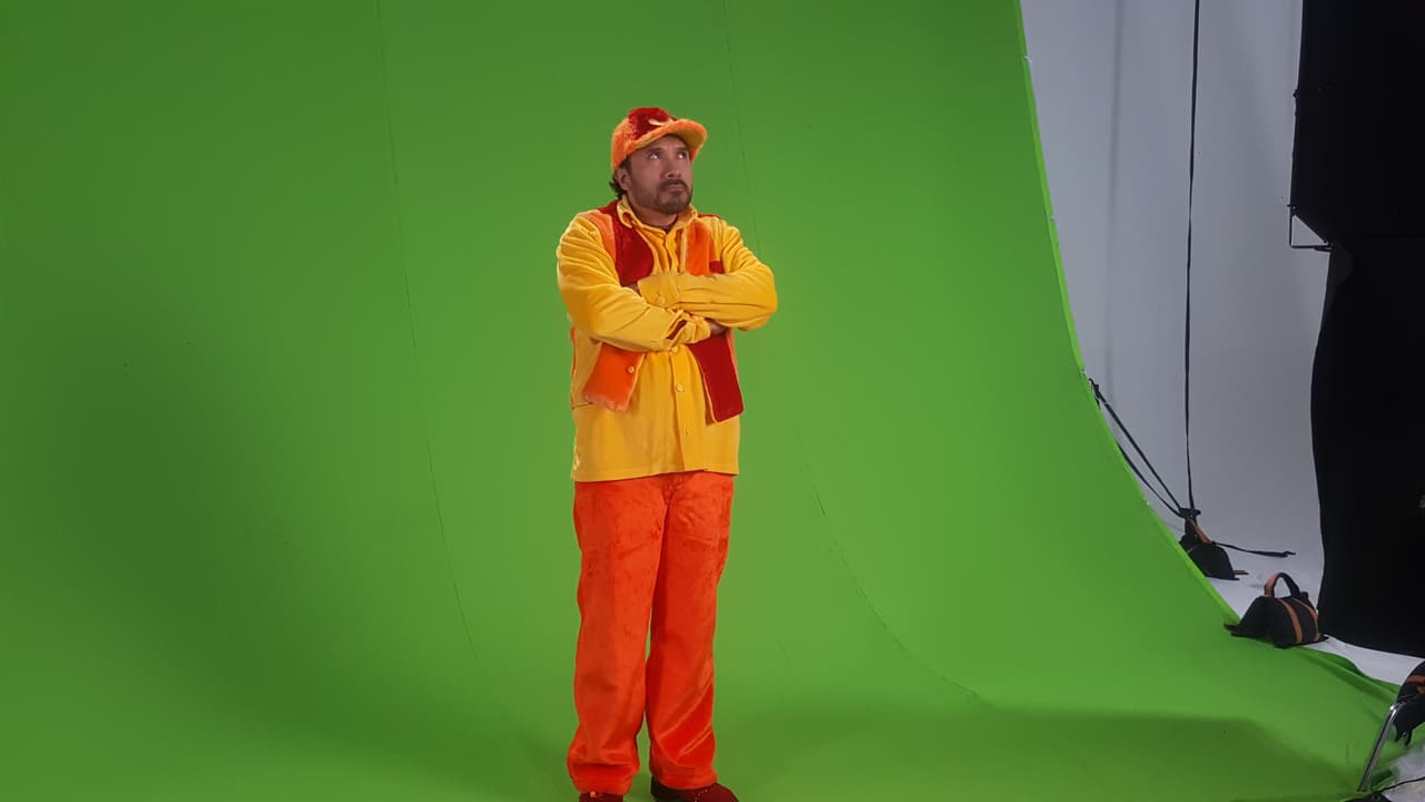 Aunque no había mucho tiempo para grabar, Junior te envía un mensaje un peluchoso. Si lo quieres ver, entra
<a href="https://www.univision.com/networks/galavision/disfruta-de-una-navidad-peluchosamente-increible-video">aquí</a>.