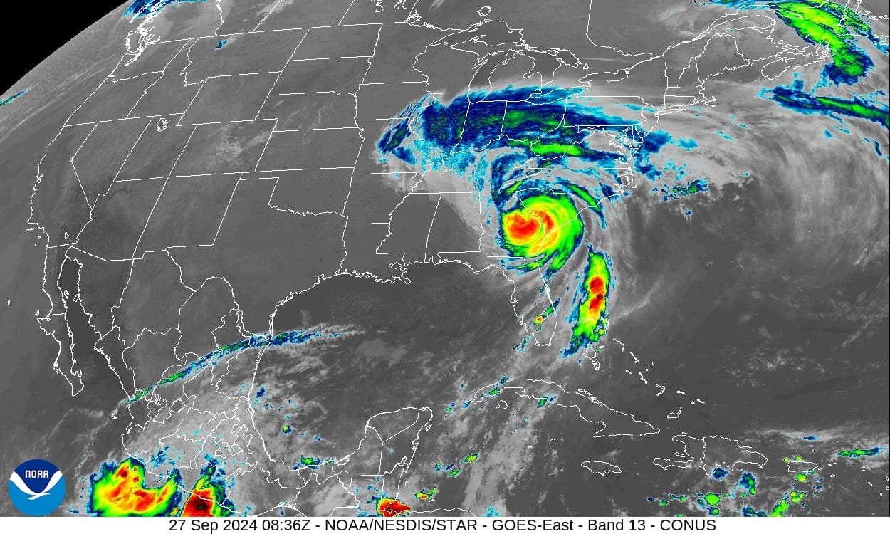 El Centro de Aplicaciones e Investigación Satelital del NOAA produjo esta imagen de Helene a las 4:36 hora del Este.