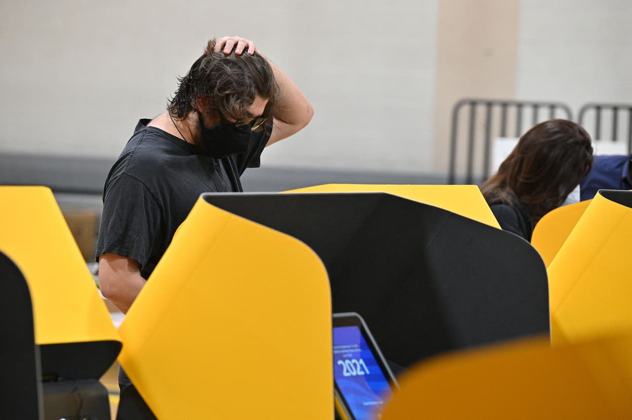 En el condado de Los Ángeles hay un total de 5,682,175 personas registradas para votar.