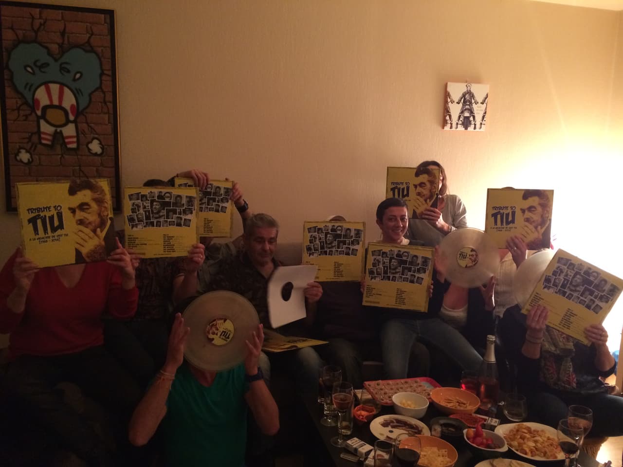 El precio de esta joya de ultratumba varía entre los 2 y 3 mil dólares, dependiendo de las opciones extras que quisieran agregar al paquete básico ya mencionado.