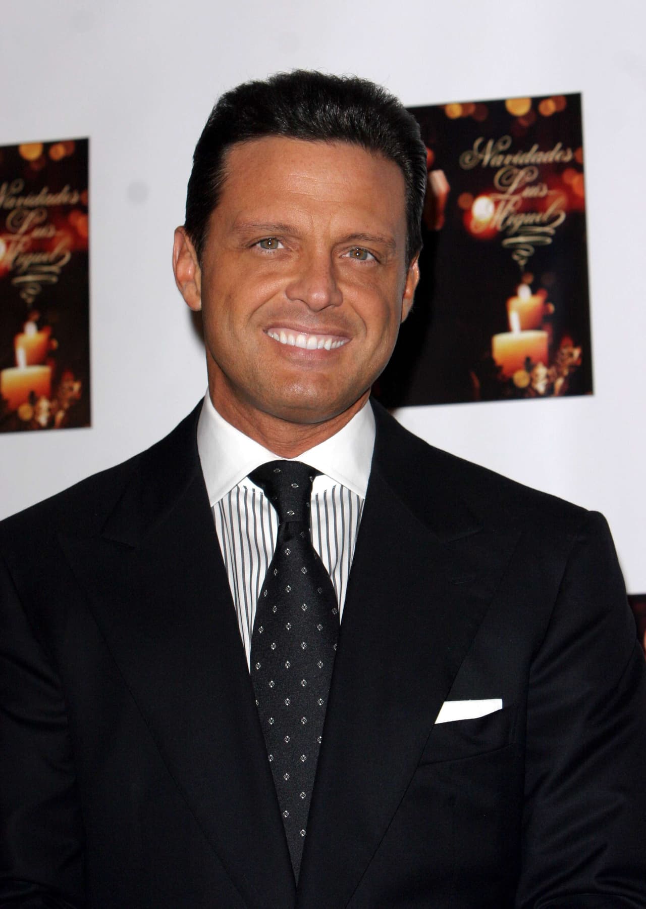 "Fue en la manera de comportarse. (Enviaba) flores, o te invitaba a las nueve de la noche a pasear en helicóptero", recordó.