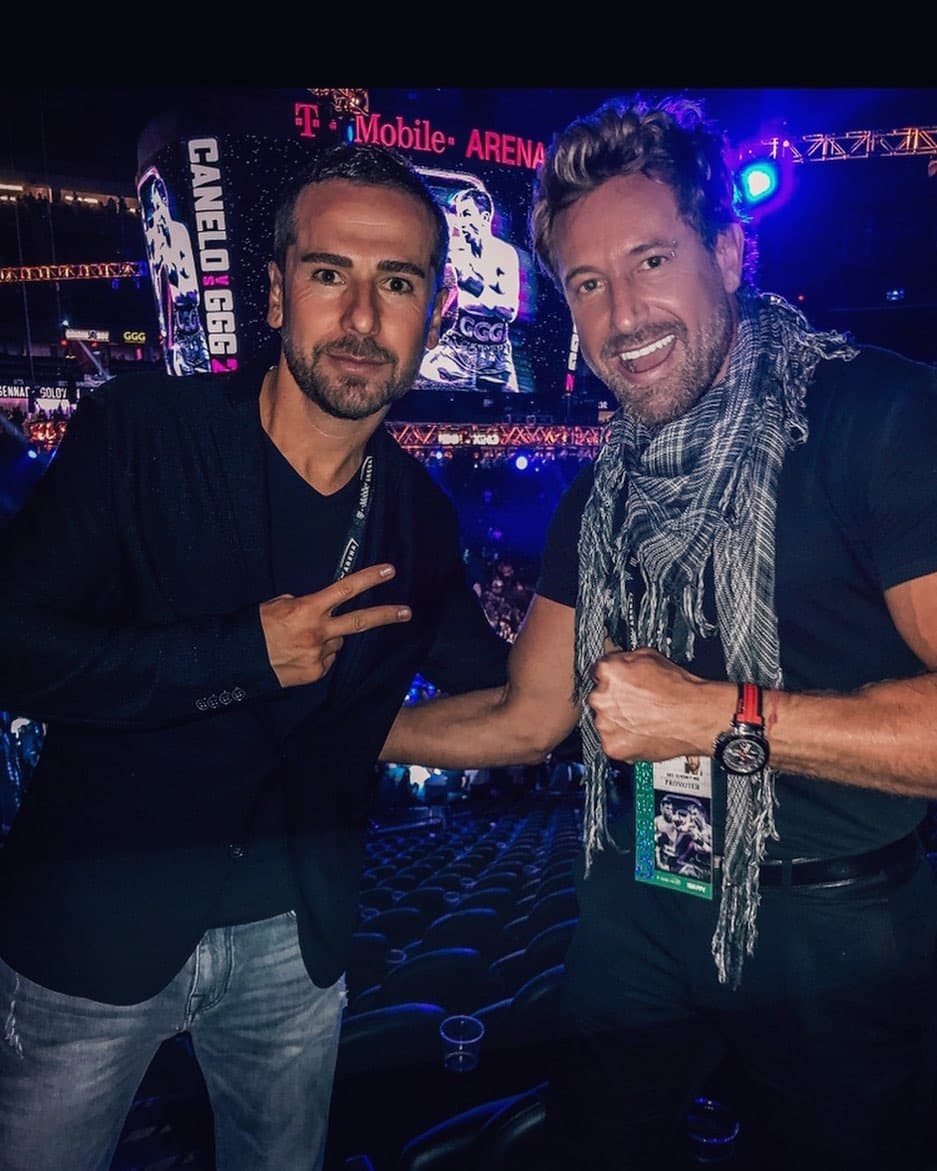 "Se me resbalan (los comentarios negativos), porque es gente que en primera ni me conoce, en segunda, no sabe nada, simplemente se deja llevar por los chismes", puntualizó.