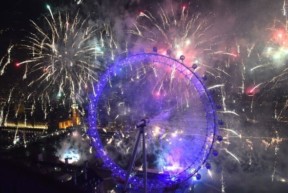 Mira esta vuelta por el mundo con las mejores imágenes de la llegada del 2015 y, ¡Feliz Año Nuevo!