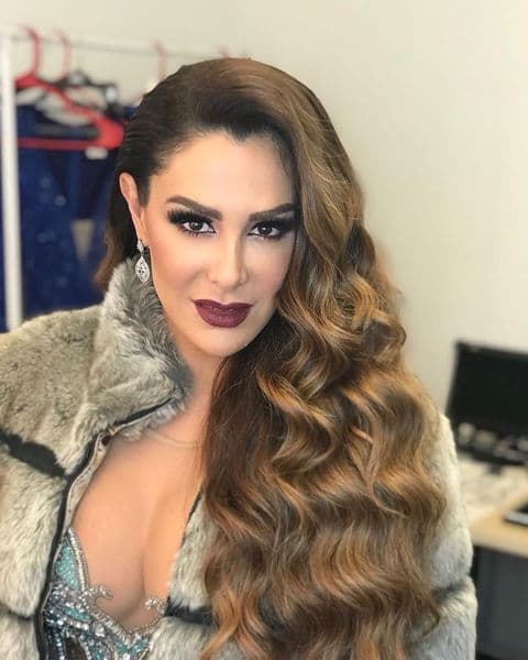 “Siempre ha sido el tabú que si las cirugías, que si muchísimas”, aseveró en una historia de la red social. 
<br>