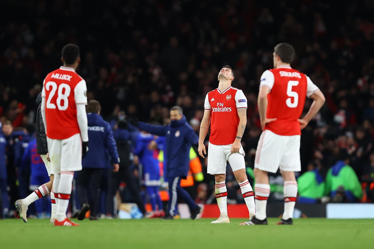Liverpool pierde invicto… ¡y el Arsenal respira!