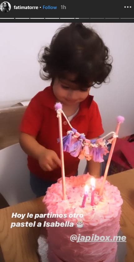 La noticia la da el mismo día que continúan los festejos de los dos años de su primogénita, quien nació el 21 de octubre de 2017.