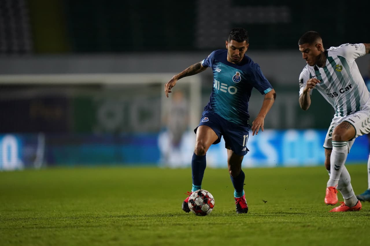 ¡‘Tecatito’ anotó en la goliza del Porto en la Primeira Liga!