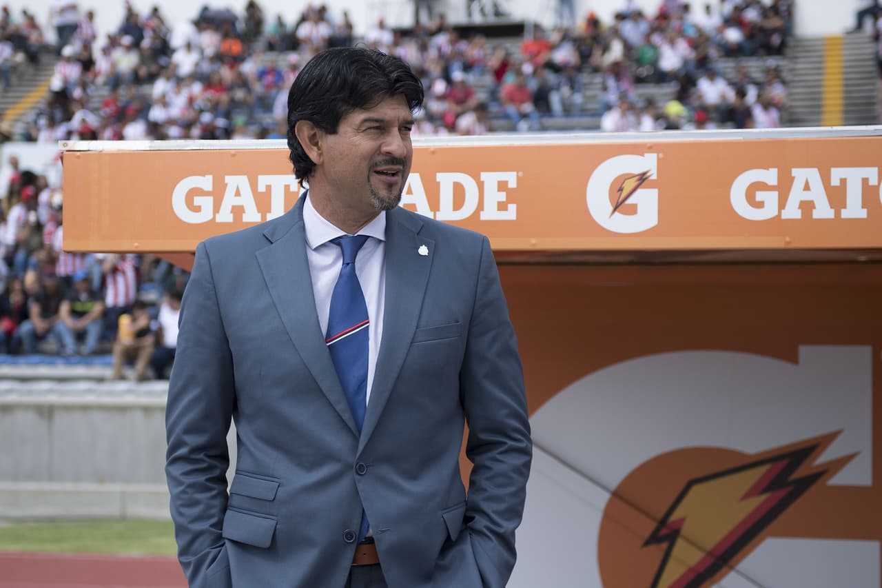 Chivas de Guadalajara sigue afuera del grupo de la Liguilla, pero aún se ilusiona con llegar a la fiesta de las finales en el Apertura 2018.