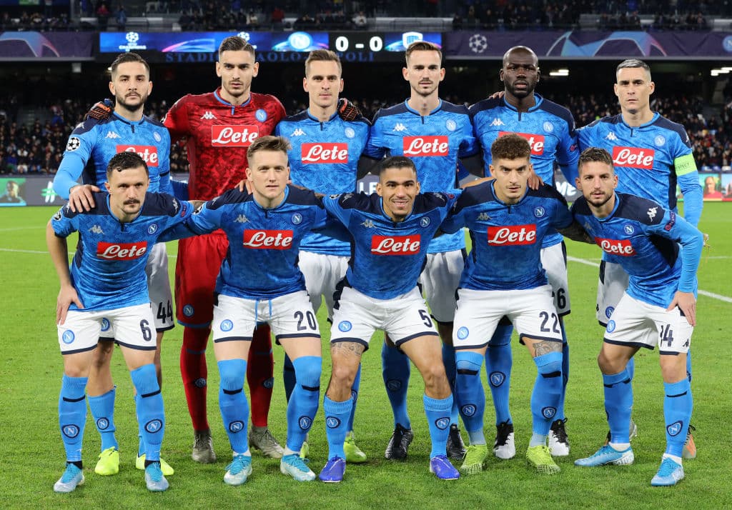 Jugadores del Nápoli previo al partido.
