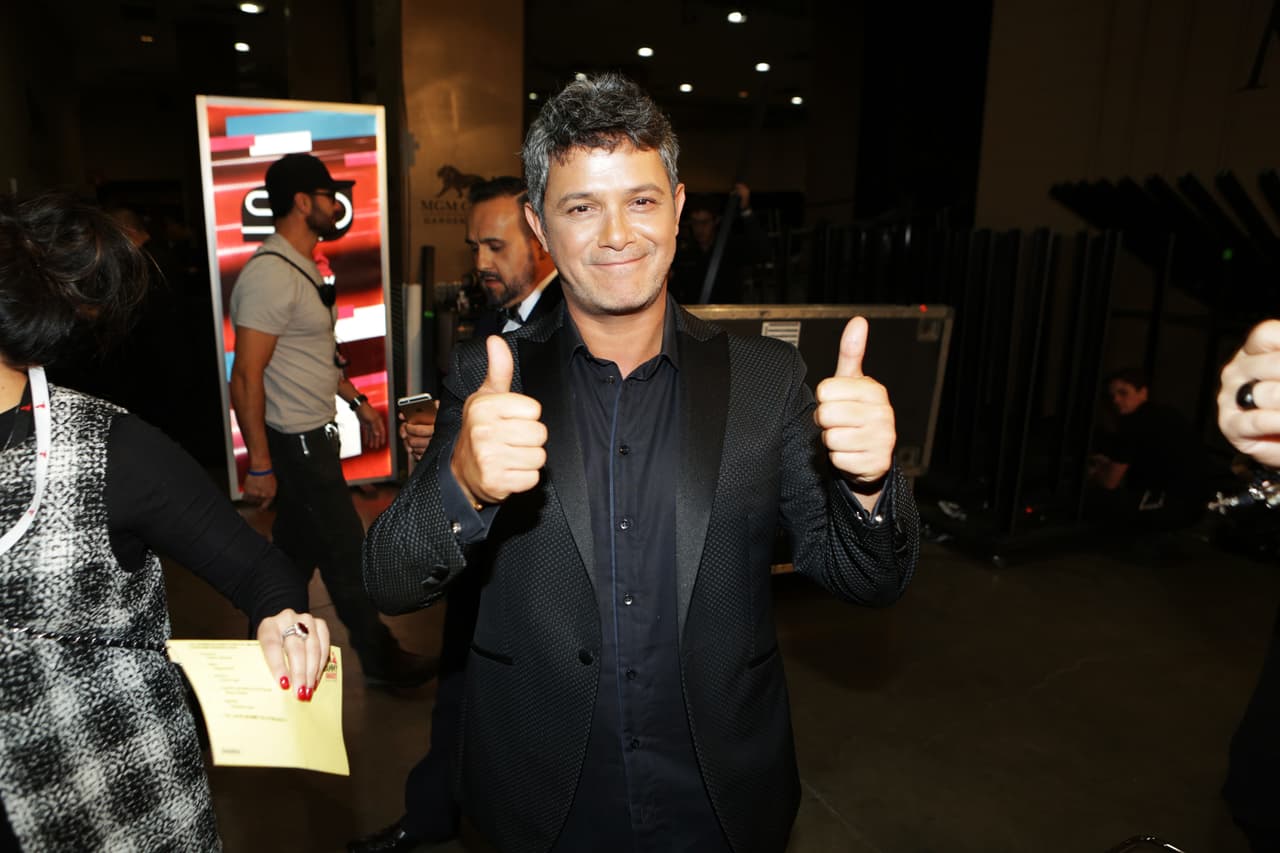 Te llevamos detrás de cámaras de esta entrega quee estuvo espectacular. Selfies, momentos in fraganti y hasta lo que no te imaginas.