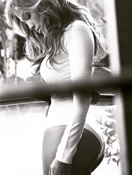 Ella y su tremendo 'booty' no se cansan de sorprendernos.