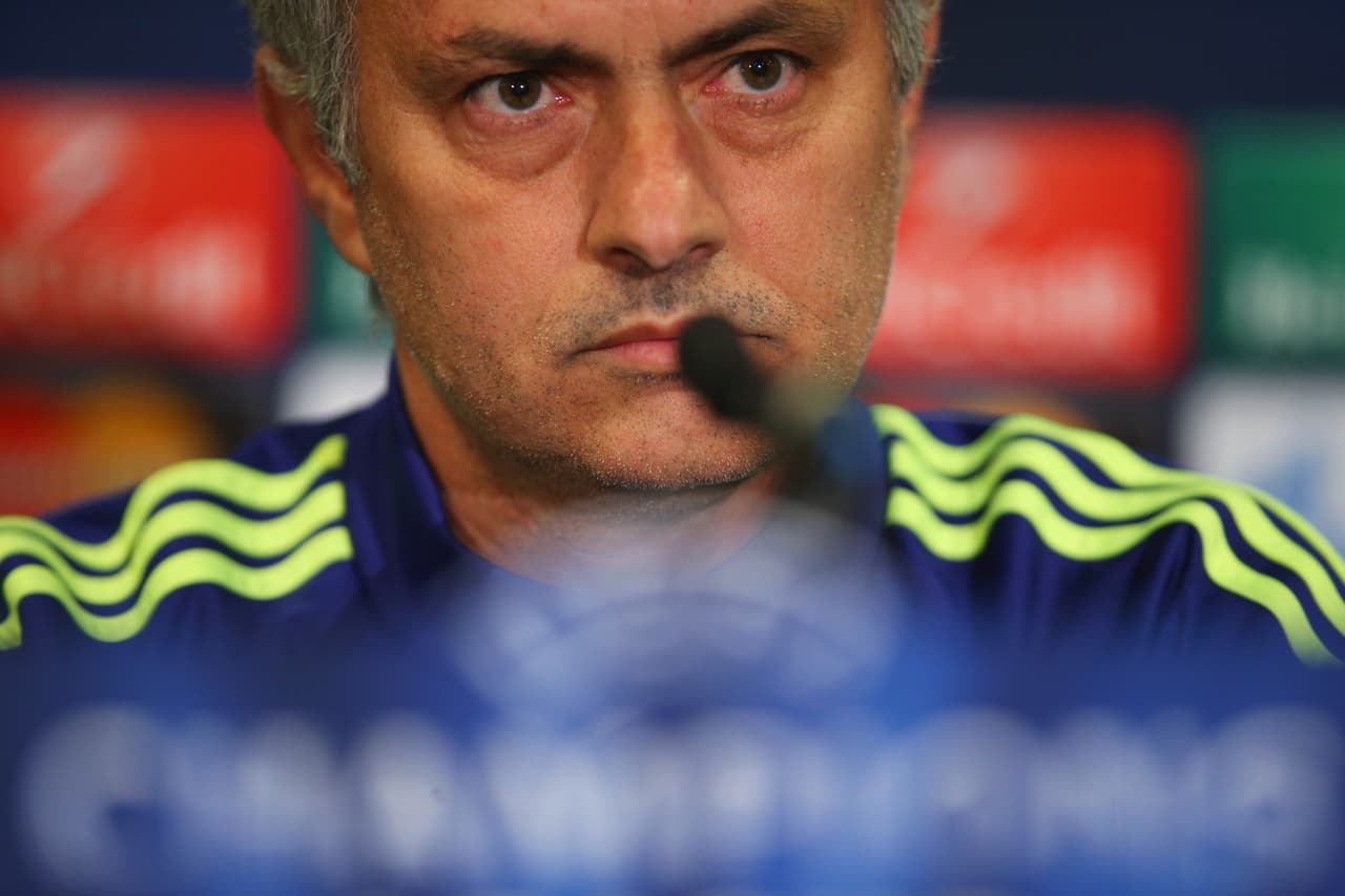 "El Barcelona debería ganar por su poder futbolístico y no lo hacen. Puede tener 20 superjugadores pero juega con 11 y muchas veces contra 10"