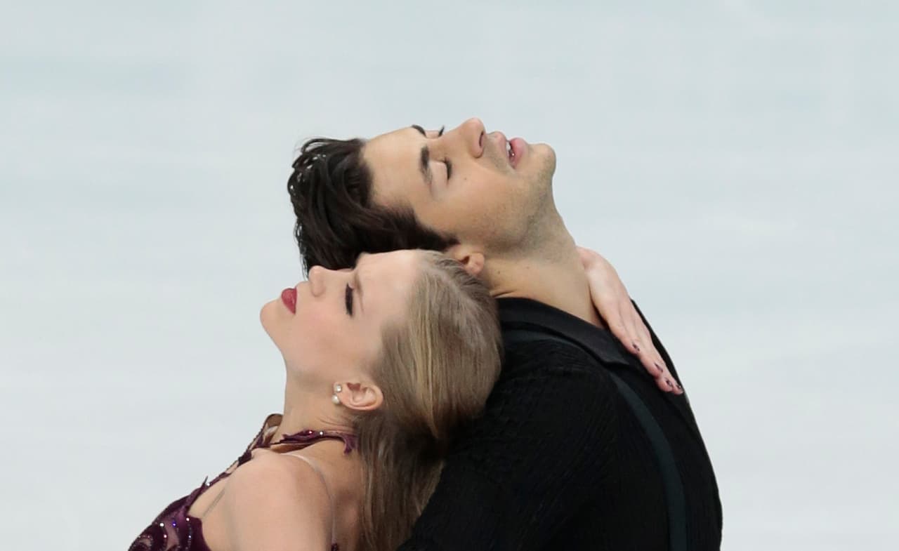 La sensualidad en las parejas también recibe alto reconocimiento de los jurados, que evalúan la química en la pista.