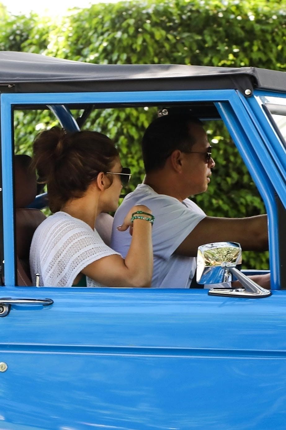 Por supuesto que en esa primera vueltecita tuvo a Jennifer López como pasajera.