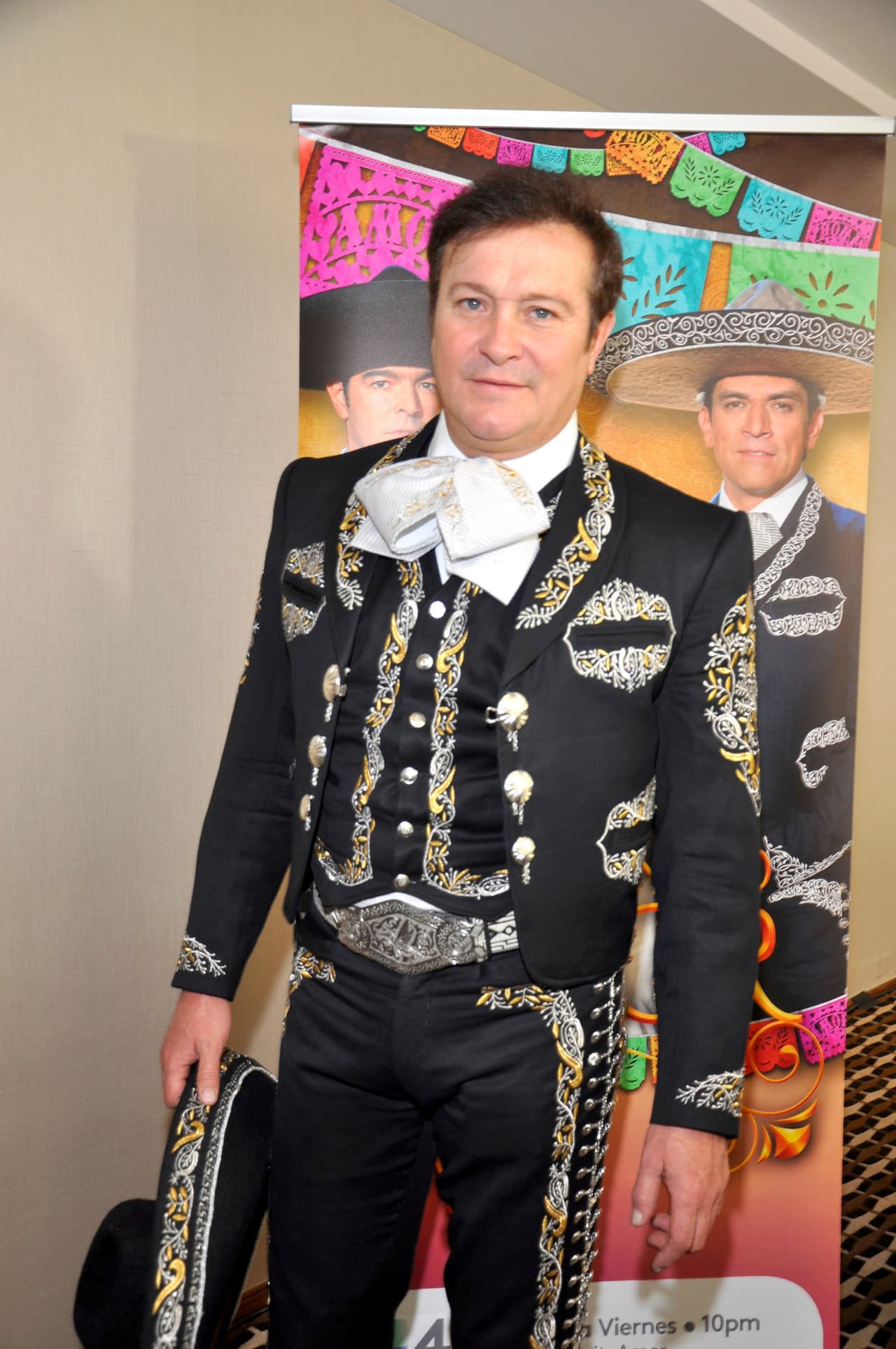 Este martes 22 de diciembre, el matutino
<a href="https://www.youtube.com/watch?v=0Xj8UFVnmnY&ab_channel=Hoy" target="_blank">Hoy</a> publicó una entrevista con Peniche, en la que habló sobre cómo ha afrontado las últimas semanas de la cuarentena.