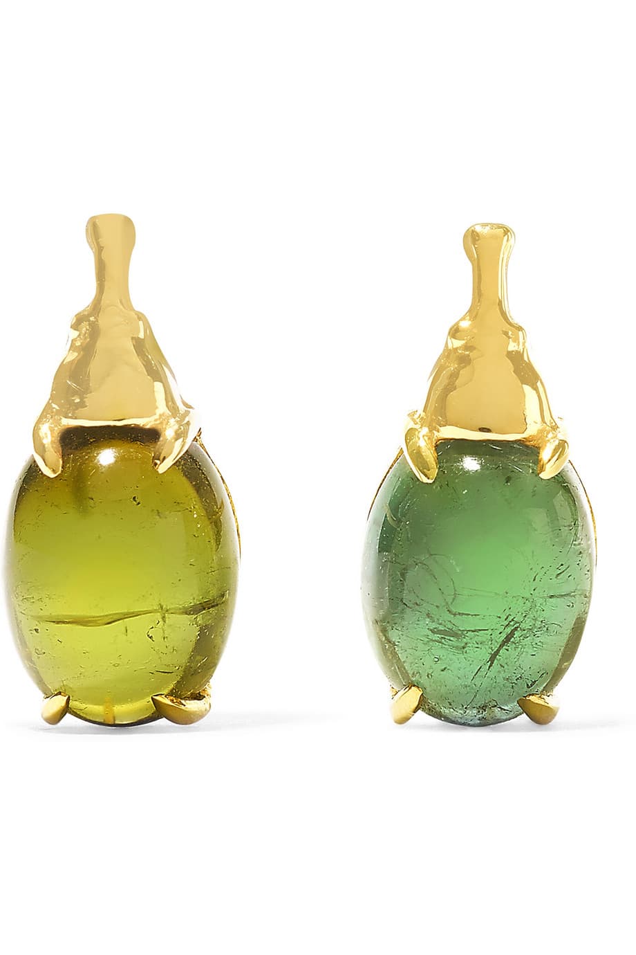 Regálale a mamá pendientes, solo si en verdad usa. Busca diseños y piedras diferentes como estos aretes, de DANIELA VILLEGAS.