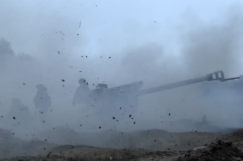 Estados Unidos ha dicho que Rusia
<b>ya tiene 5.000 y prevé tener hasta 30,000 soldados </b>en territorio bielorruso, aunque estas cifras no la ha confirmado el Kremlin.
<br>