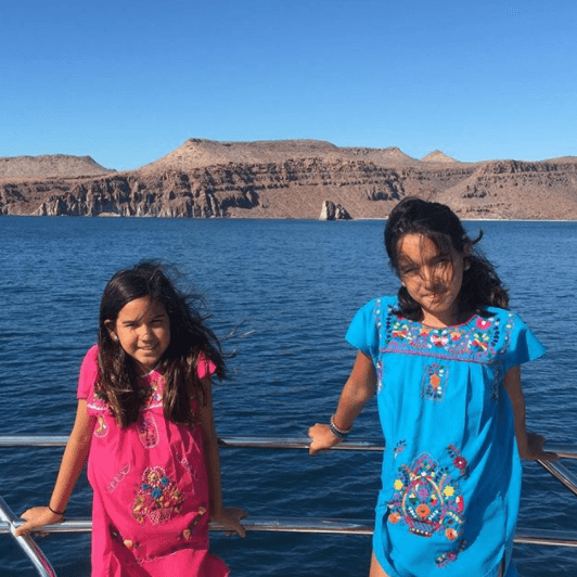 "Hoy nació mi querida Antonella. Mamita te amo, gracias por convertirme en mamá", fueron las palabras que le dedicó la conductora ante las cámaras.