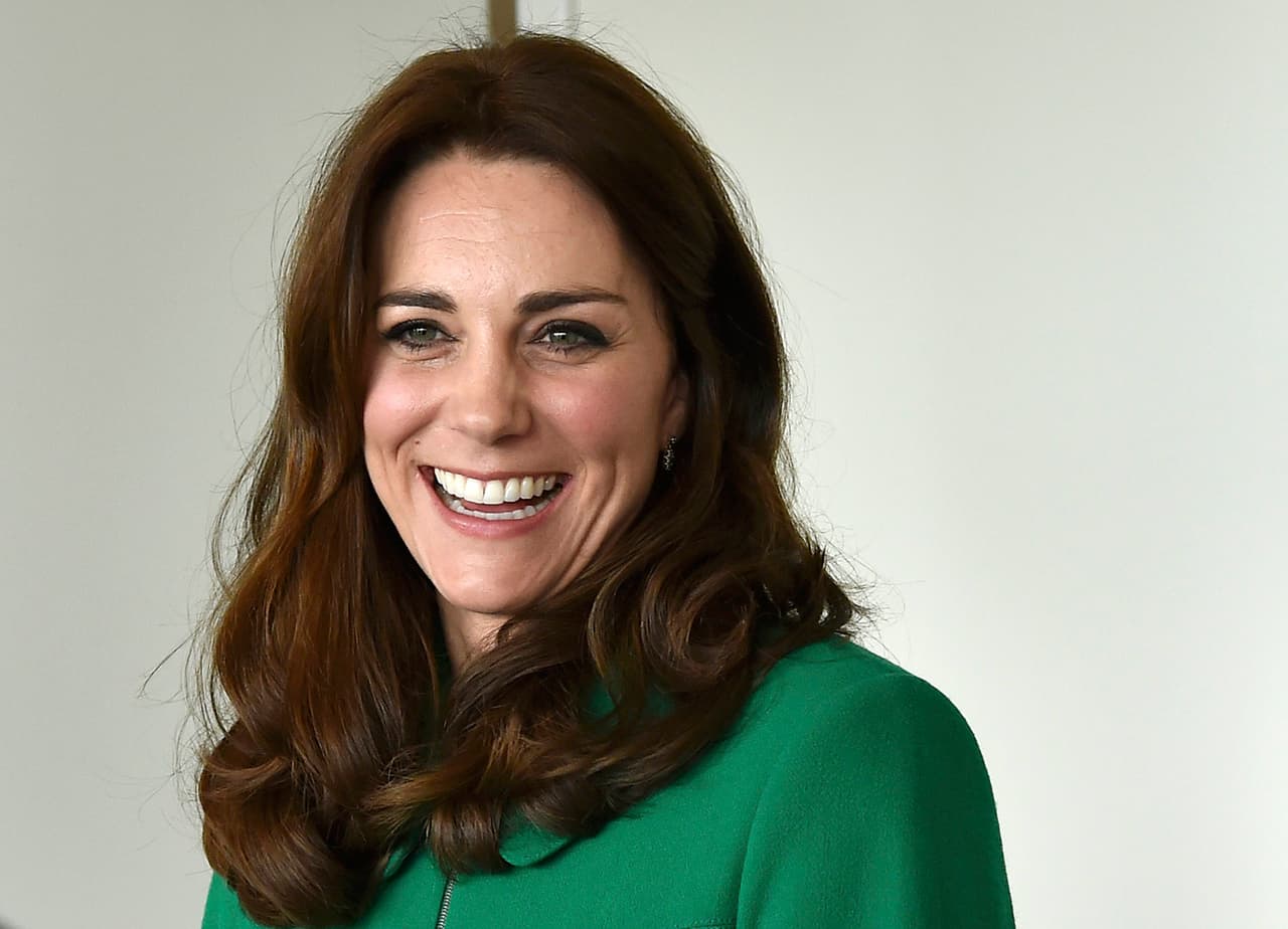 La polémica se desató después de la publicación de las fotos de la familia real de vacaciones en los Alpes franceses.