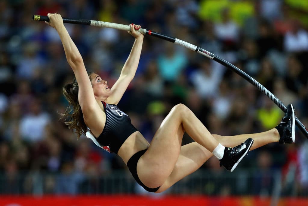 Sin embargo, no se trata de algún récord deportivo que impuso o por la esperanza de colgarse una medalla en su disciplina, el salto con pértiga.