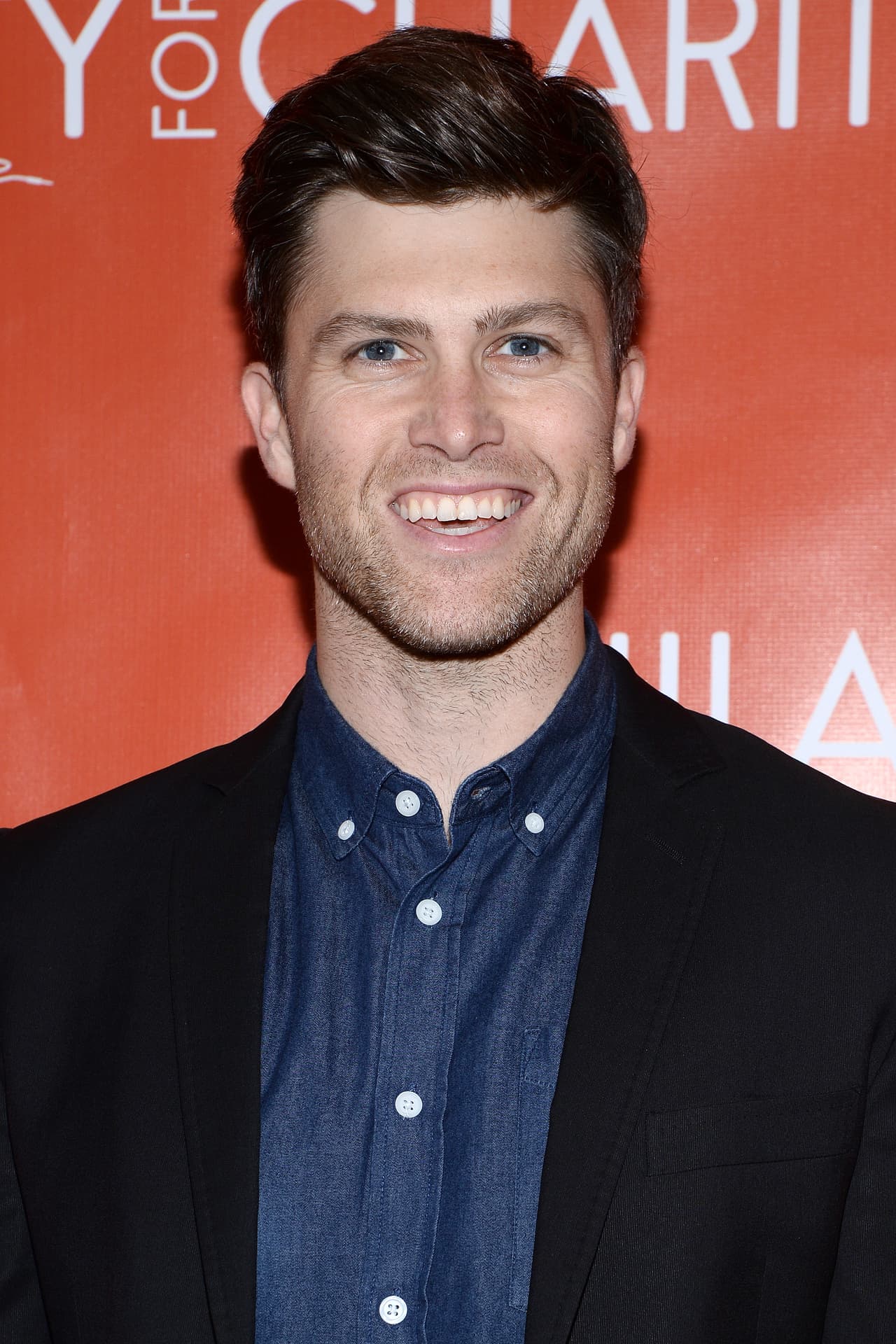 Colin Jost es originario de Staten Island, Nueva York.