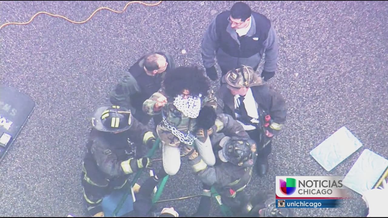 Protestan en Chicago pidiendo un alto a las deportaciones
