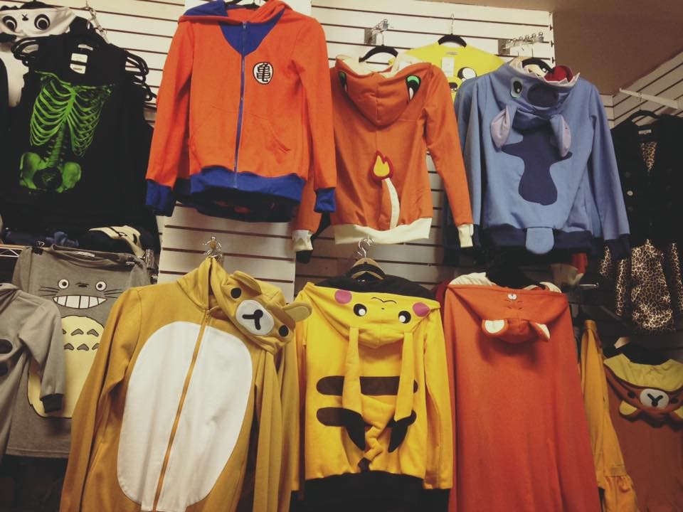 Algunos atuendos para seguidores de anime.