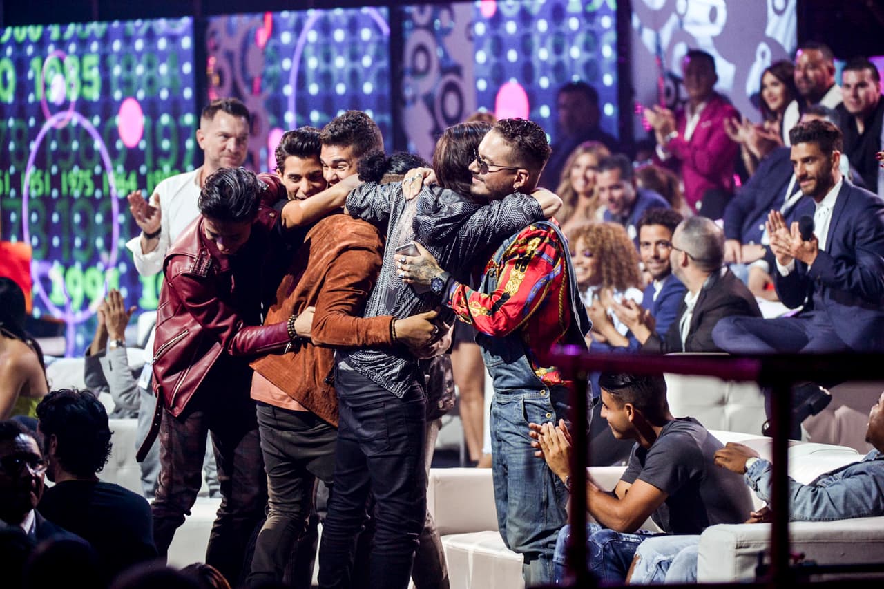 Incluso J. Balvin, que también estuvo nominado en la Fiesta del verano 2016, los felicitó por ser el éxito de la noche.