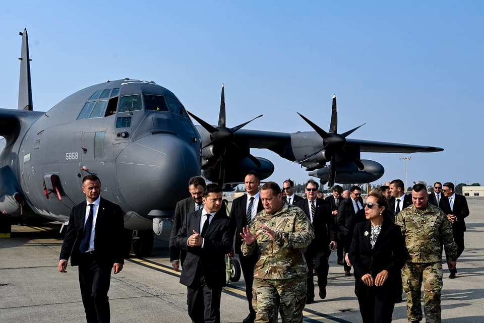 Internal reforms and US training helped turn around the Ukrainian military (in photos)