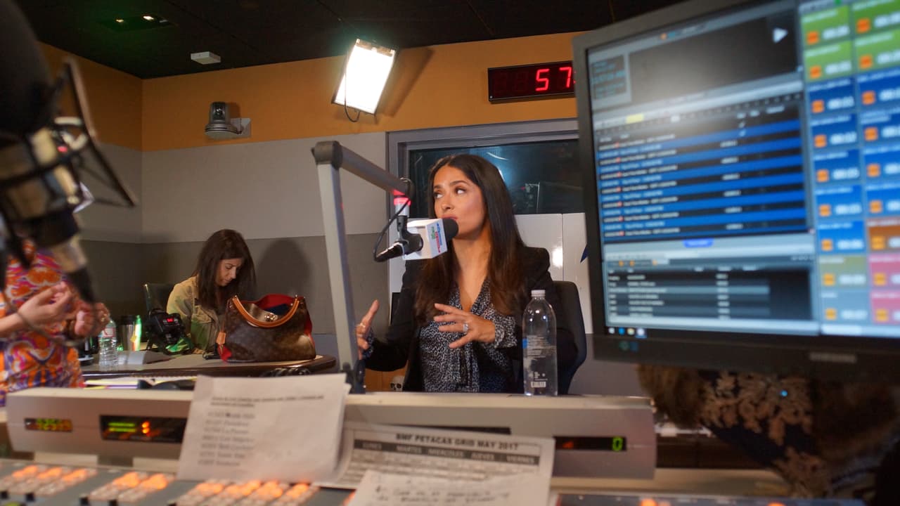 Así fue la divertida entrevista de 'El Bueno, La Mala y El Feo' con Salma Hayek.