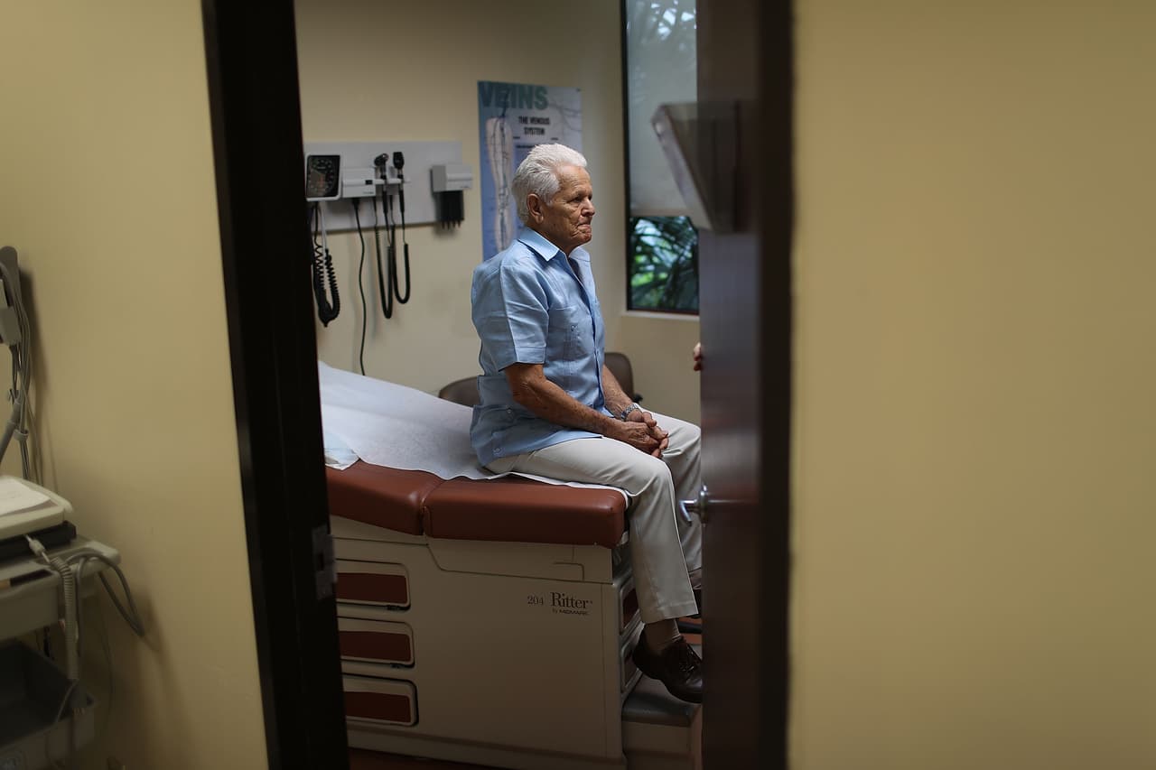 La recuperación de Finalé ha sido rápida, desde el mismo dia de su operación regresó a su casa.