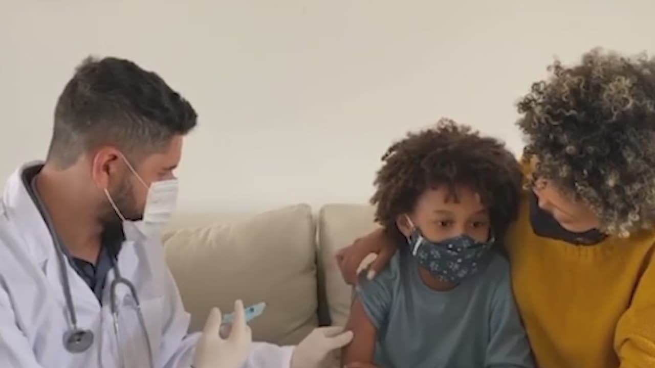 Los niños menores de 5 años ahora son elegibles para recibir las vacunas contra el COVID-19, pero eso no significa que estén disponibles en todas partes.
<br>