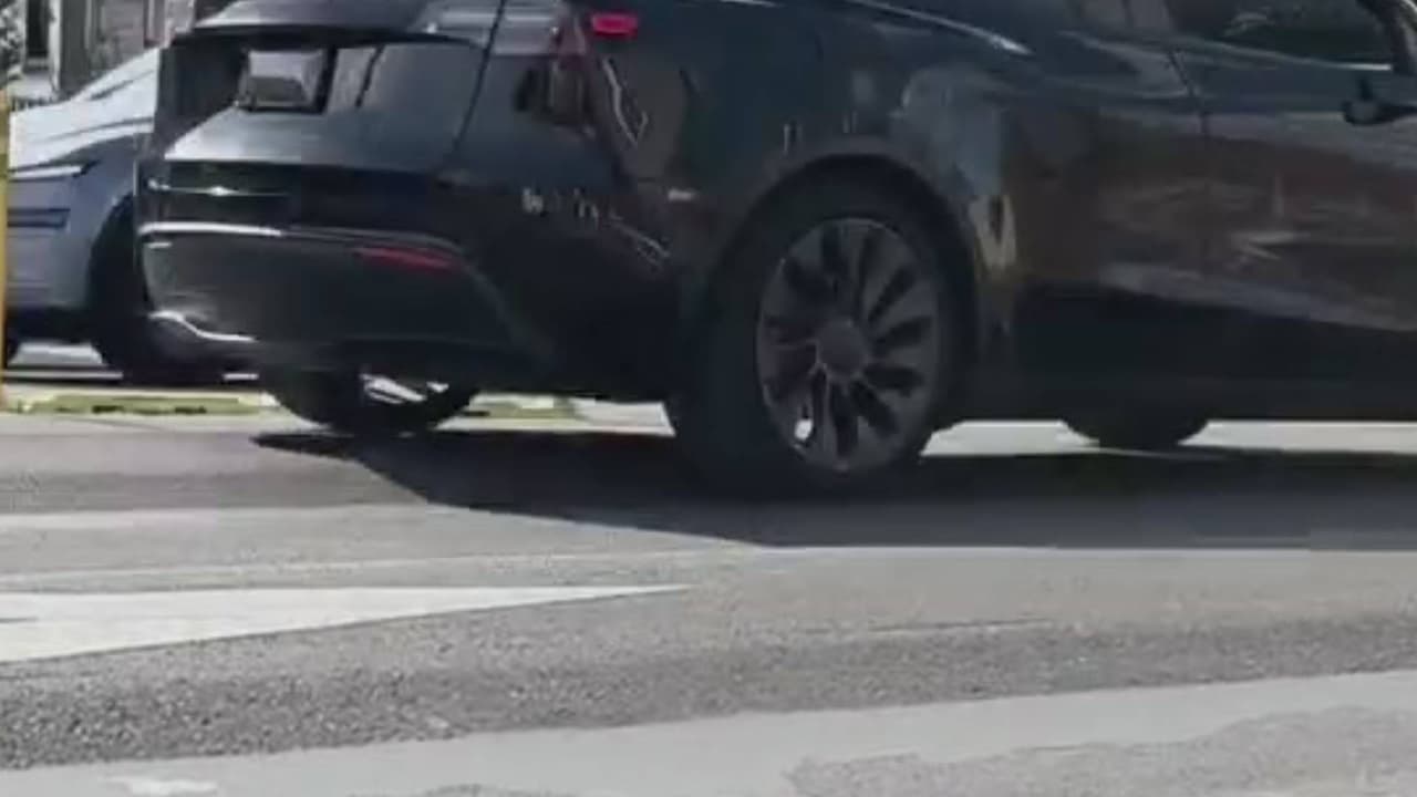 Muere una mujer en Kensington tras ser atropellada: el conductor implicado sigue prófugo