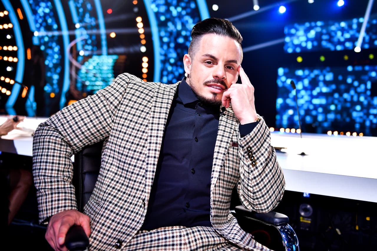 El juez de Mira Quién Baila Univision All Stars cumple 34 años y en redes sociales expresó lo feliz y agradecido que está por completar una vuelta más al sol.