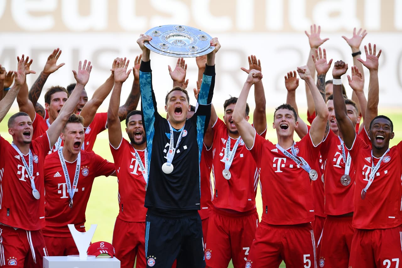 <b>Puesto 10. Bayern Munich (Bundesliga, Alemania. Futbol)</b>
<br>
<br>• Valor: 4,210 millones de dólares.
<br>
<br>• Cambio de valor en los últimos cinco años: +57%.
<br>
<br>• Propietarios: socios accionistas del club.
<br>
<br>• Año de compra: no aplica.
<br>
<br>• Precio pagado: no aplica.
<br>