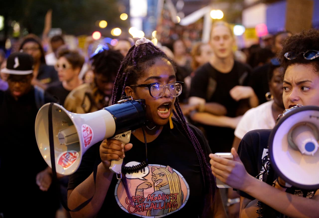 O´Neal, quien presuntamente había robado un autómovil, murió de un disparo en la espalda.